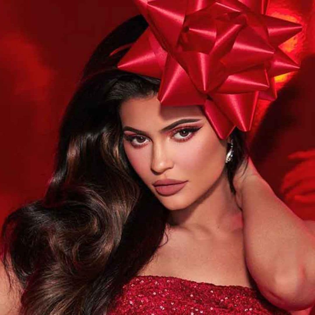 Kylie Jenner se adelanta a la Navidad convertida en un auténtico 'regalo'