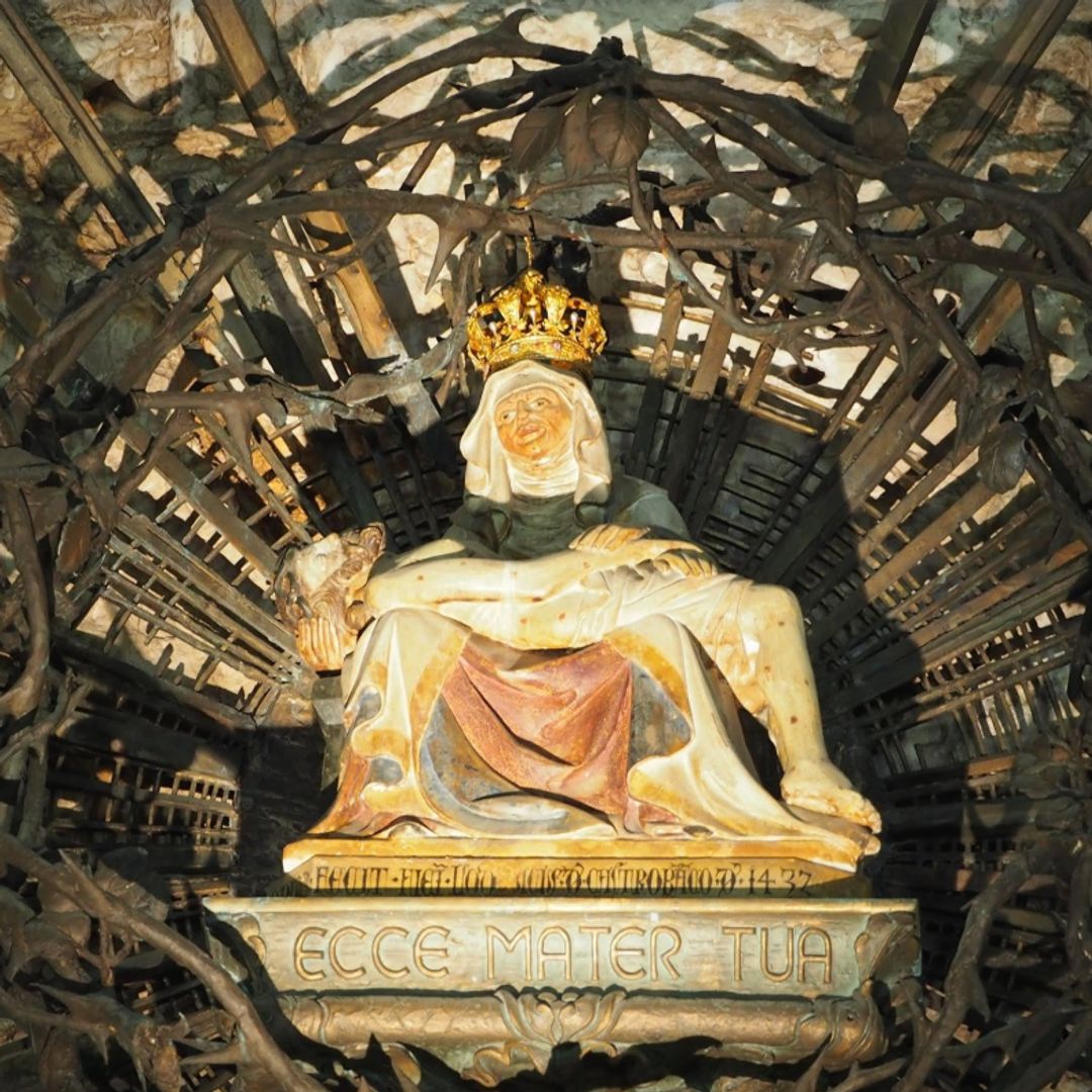 Piedad, santuario de la Madonna della Corona, Verona, Italia