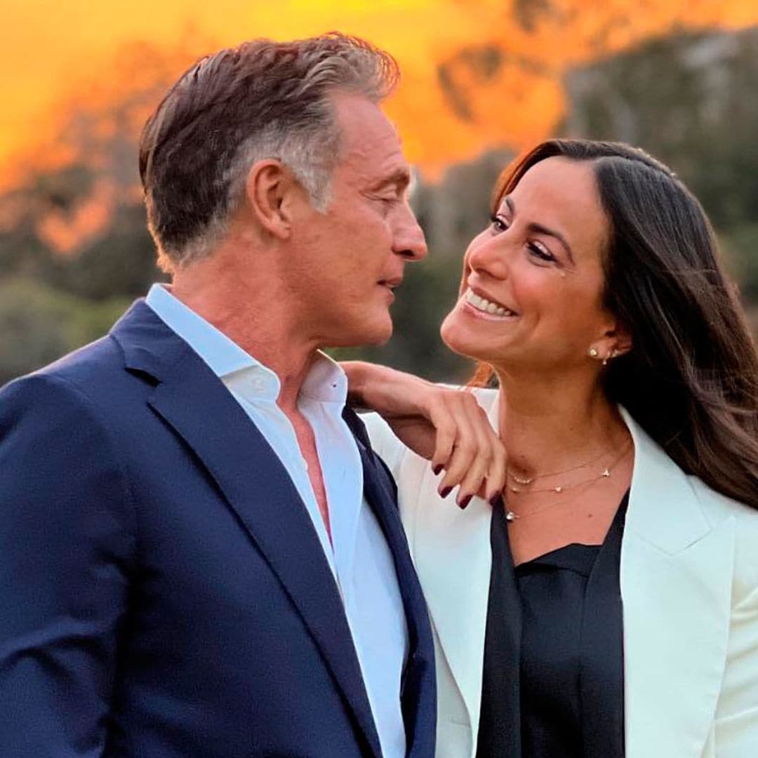 En un camerino, Juan Soler y Paulina Mercado confiesan cómo fue su primer beso