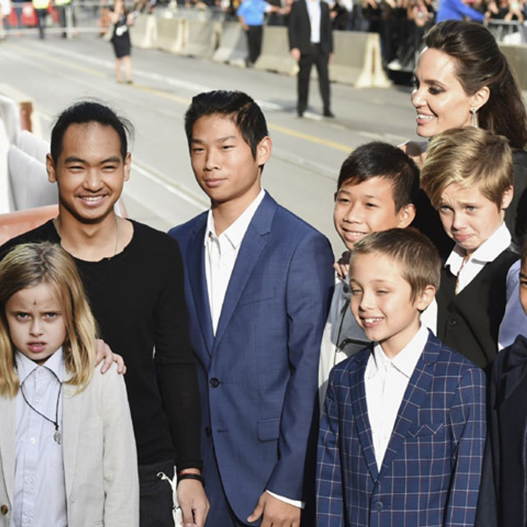 Un año después de su separación, Angelina Jolie, 'más tímida' pero feliz con sus hijos