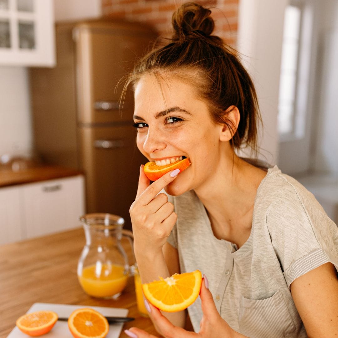 El nutriente esencial que ayuda a reducir la duración e intensidad de tus resfriados, según un médico de familia