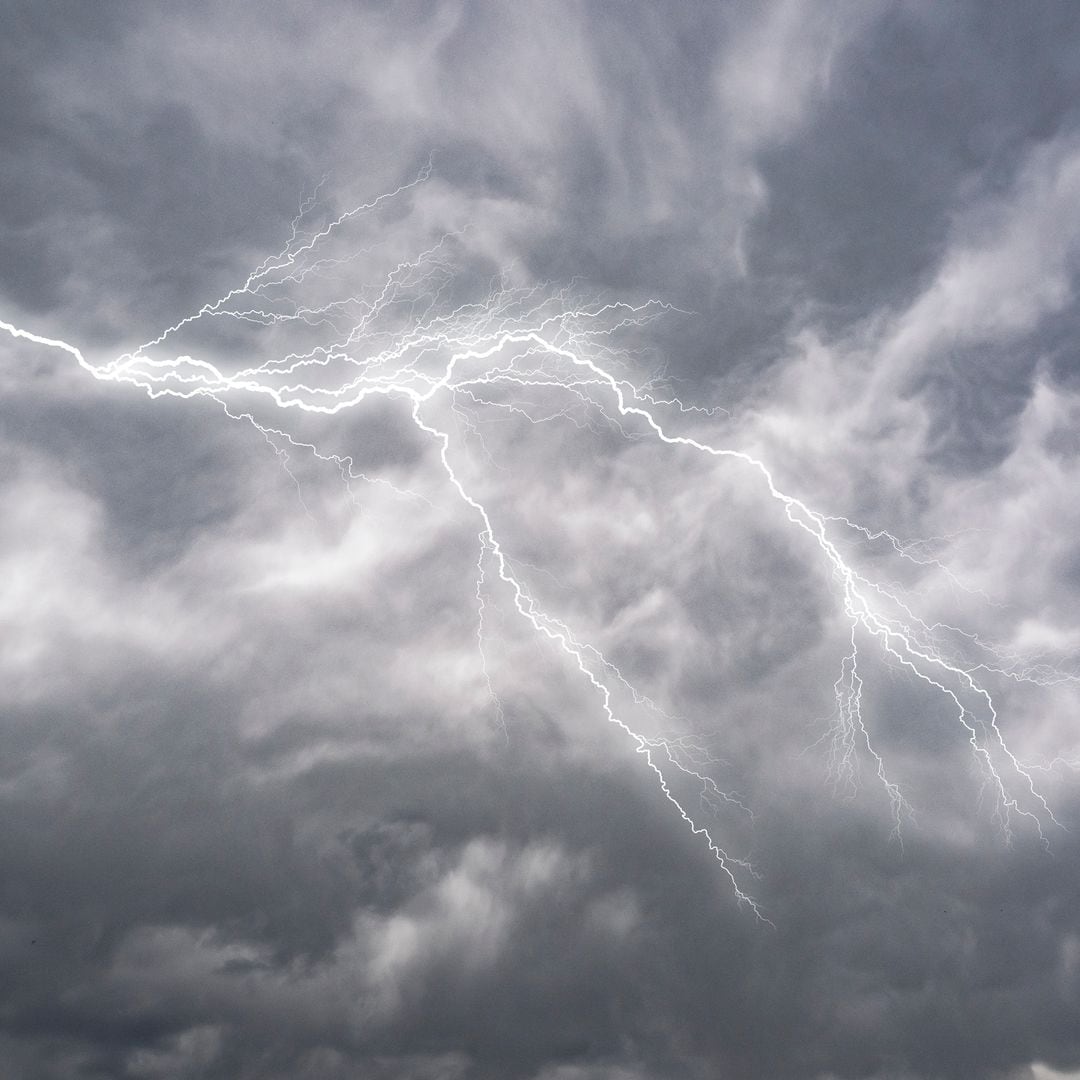 Avisos por tormentas, granizo y calor sofocante: el tiempo para esta semana en España