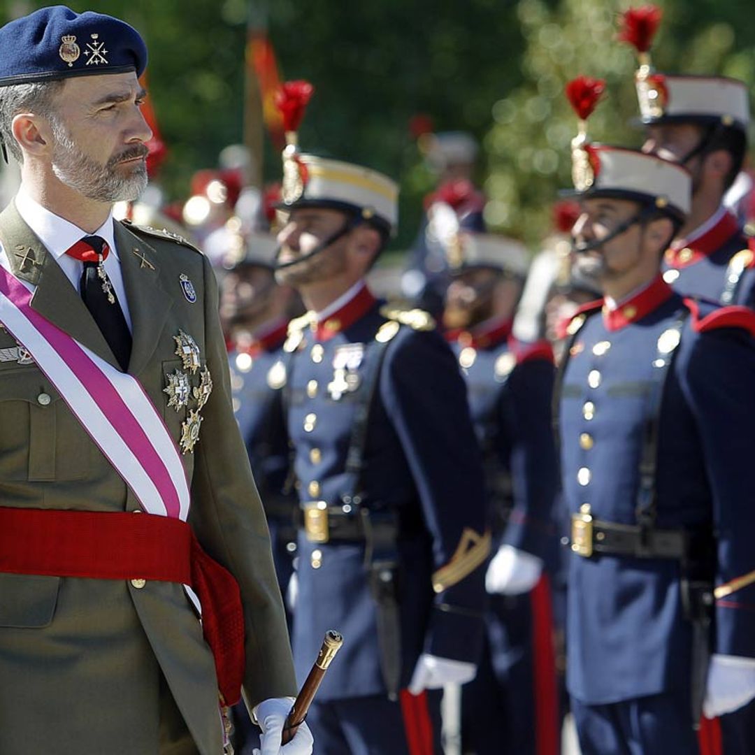 El rey Felipe pone la Guardia Real a disposición del Ministerio de Defensa