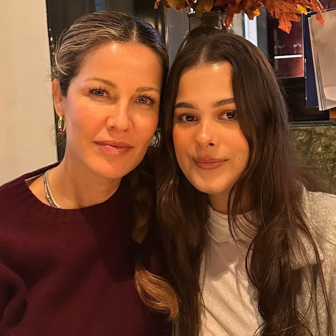 Jaydy Michel celebra el 24 cumpleaños de su hija Manuela saliendo de fiesta con ella
