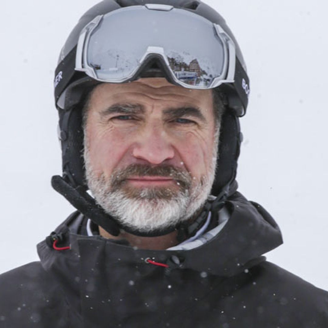 Don Felipe disfruta de la nieve en Baqueira-Beret con unos amigos