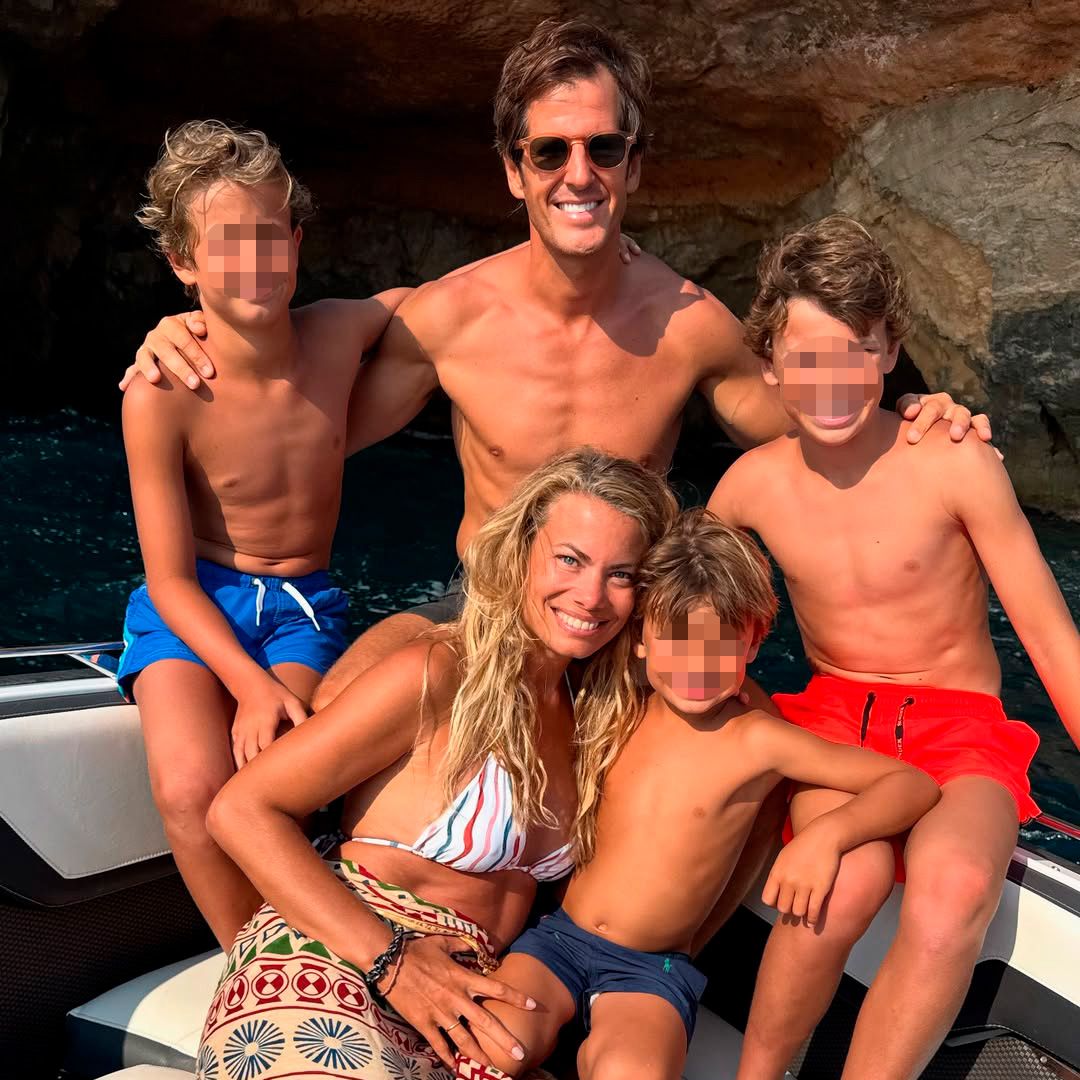 Carla Goyanes pone fin a sus días en Ibiza con una foto familiar a las puertas de un durísimo aniversario