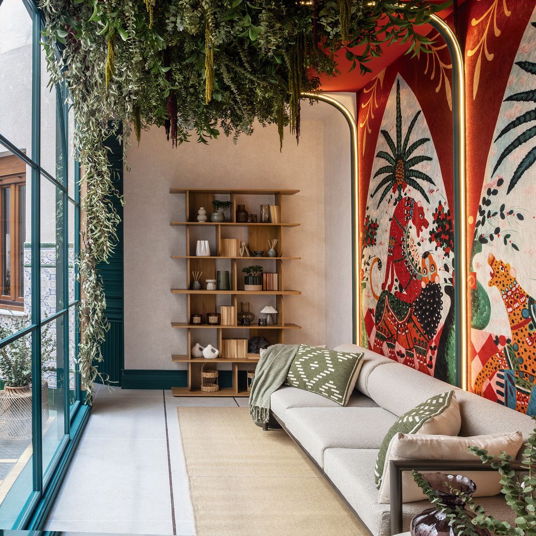 La iluminación invisible arrasa en Casa Decor 2026: 14 ideas para copiar en casa y crear atmósfera