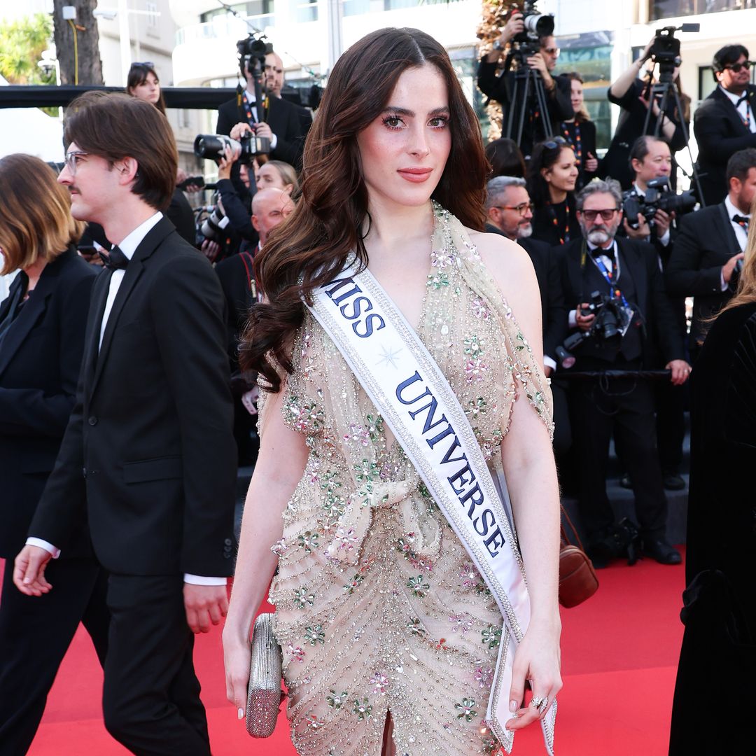 Miss Universe Fátima Bosch deslumbra con elegancia en su debut en Cannes