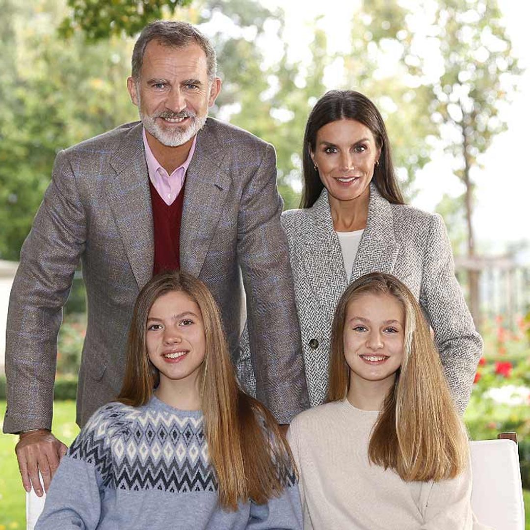 Los Reyes felicitan la Navidad con un bonito retrato familiar inédito
