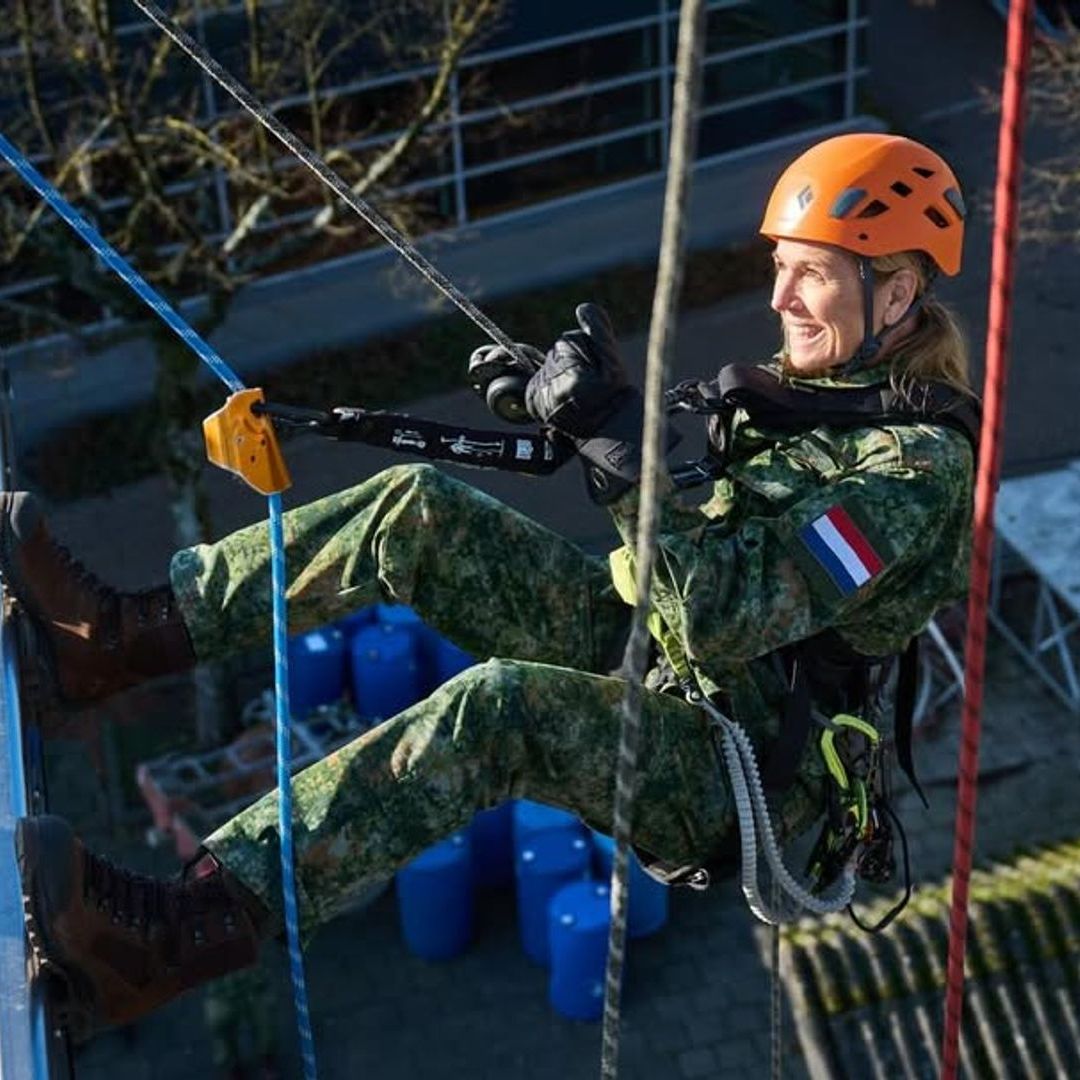 De cantar 'Cielito lindo' a entrenar con el ejército: los 10 momentos que demuestran que Máxima de Holanda es una reina diferente