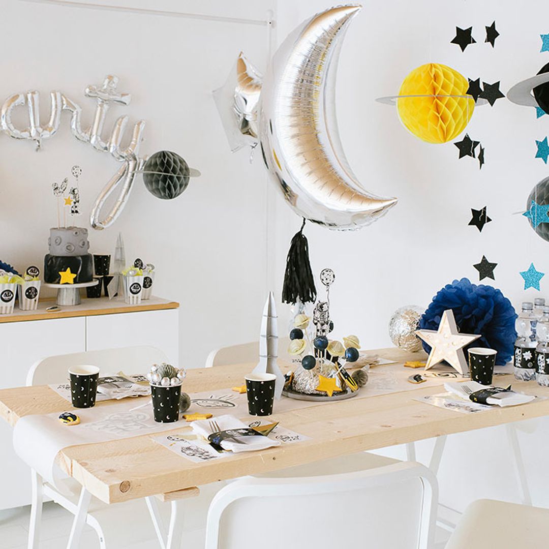 Decoración para una fiesta 'cósmica'