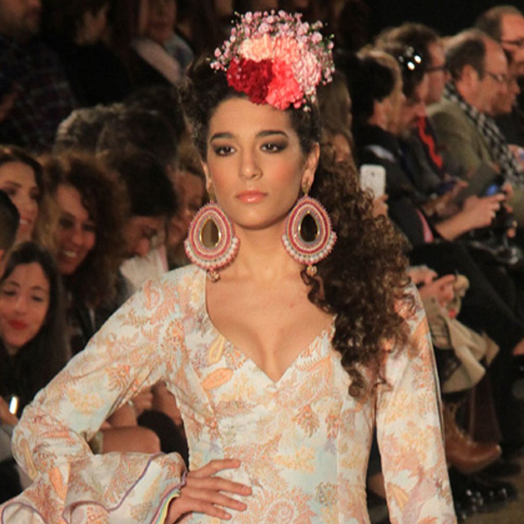 La hija de Raquel Bollo, el 'Alma' de la pasarela más flamenca, ¿seguirá los pasos de Isa Pantoja o Gloria Ortega?