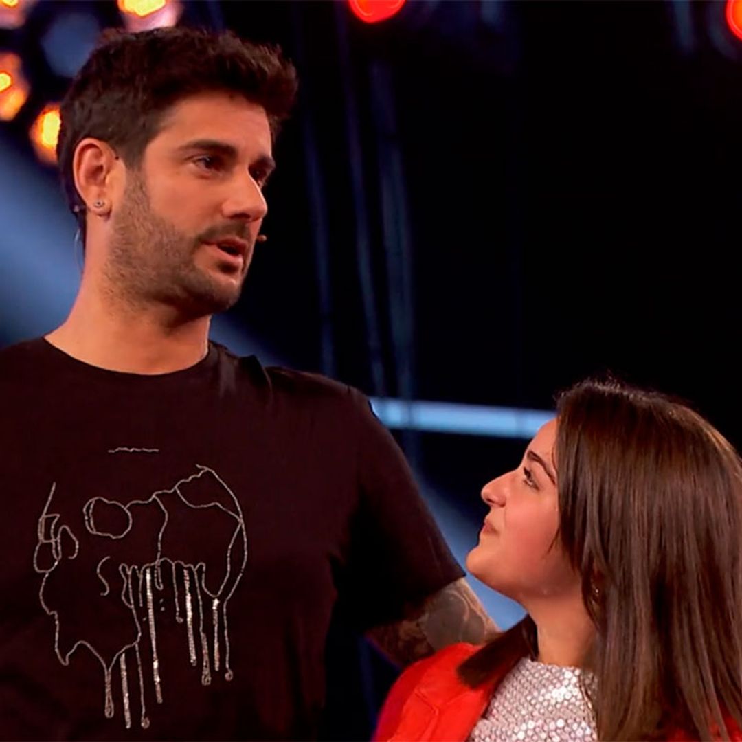 Melendi sorprende con un 'regalo' a una de las concursantes de 'La Voz Kids'