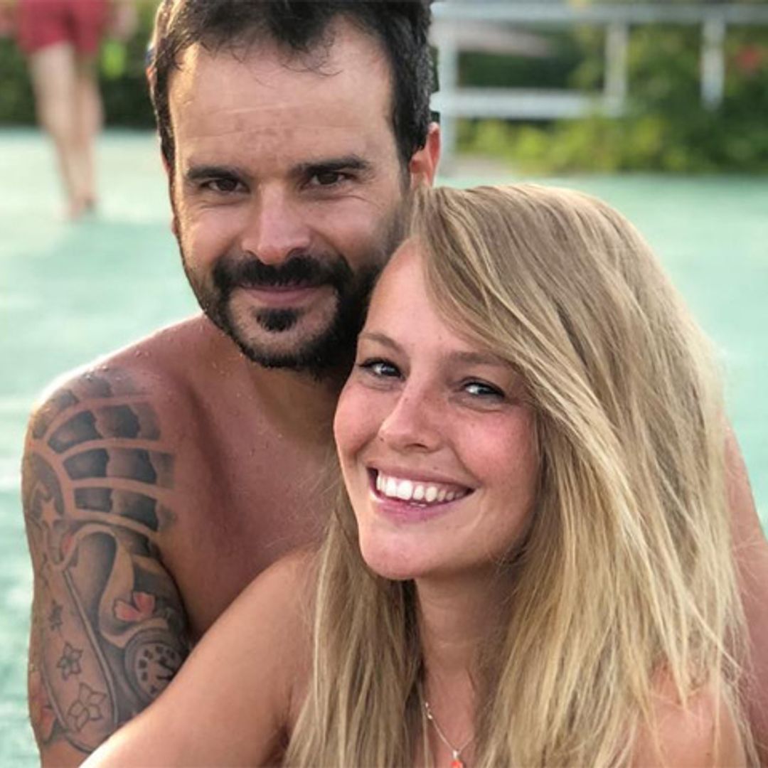 Esmeralda Moya posa en redes sociales con su ¿nueva pareja?