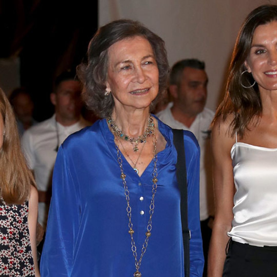 En vídeo: así fue la velada de concierto de los Reyes, sus hijas, la reina Sofía y la infanta Elena