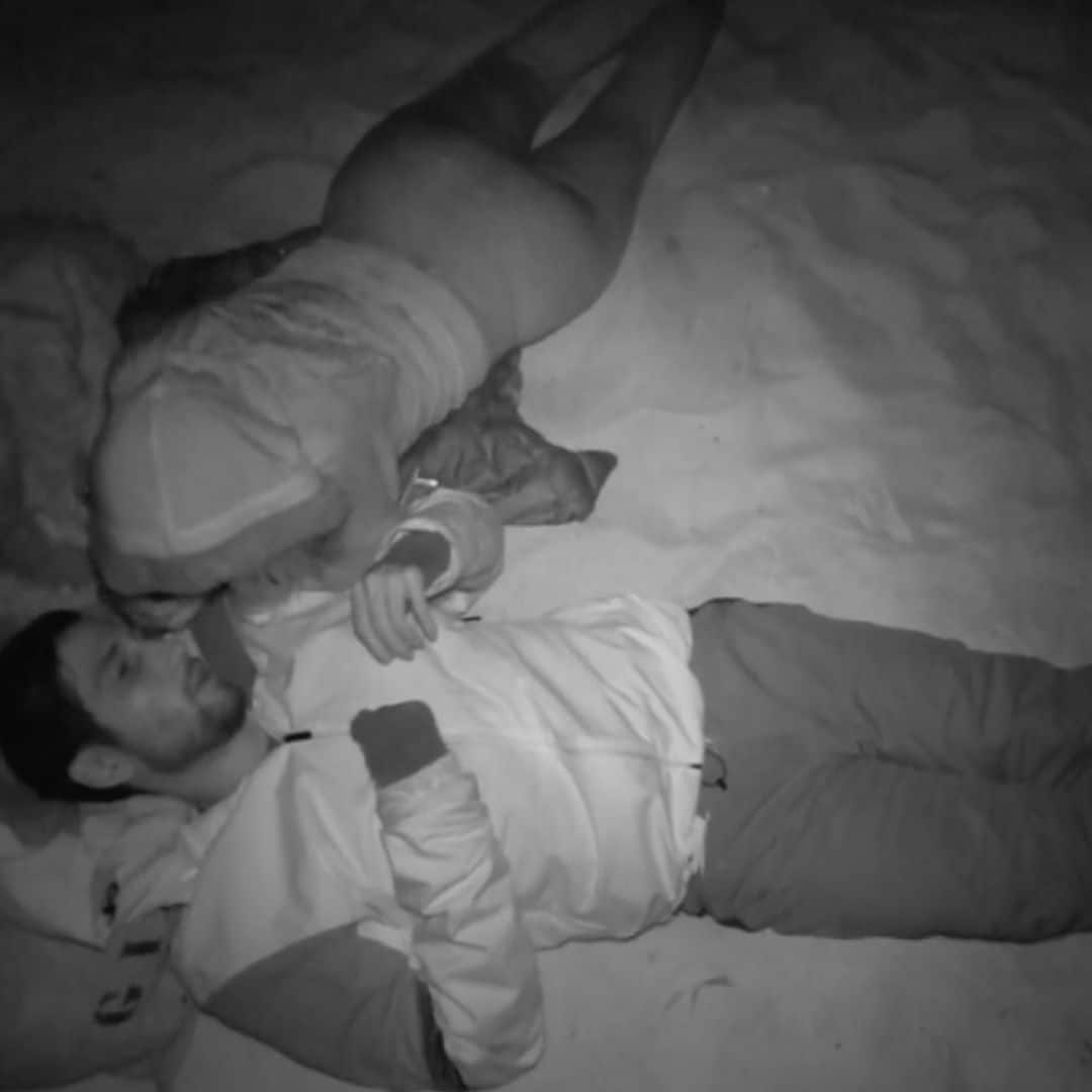 ¿Amor en 'Supervivientes'? Valeria Marini y Gianmarco, cada vez más cerca