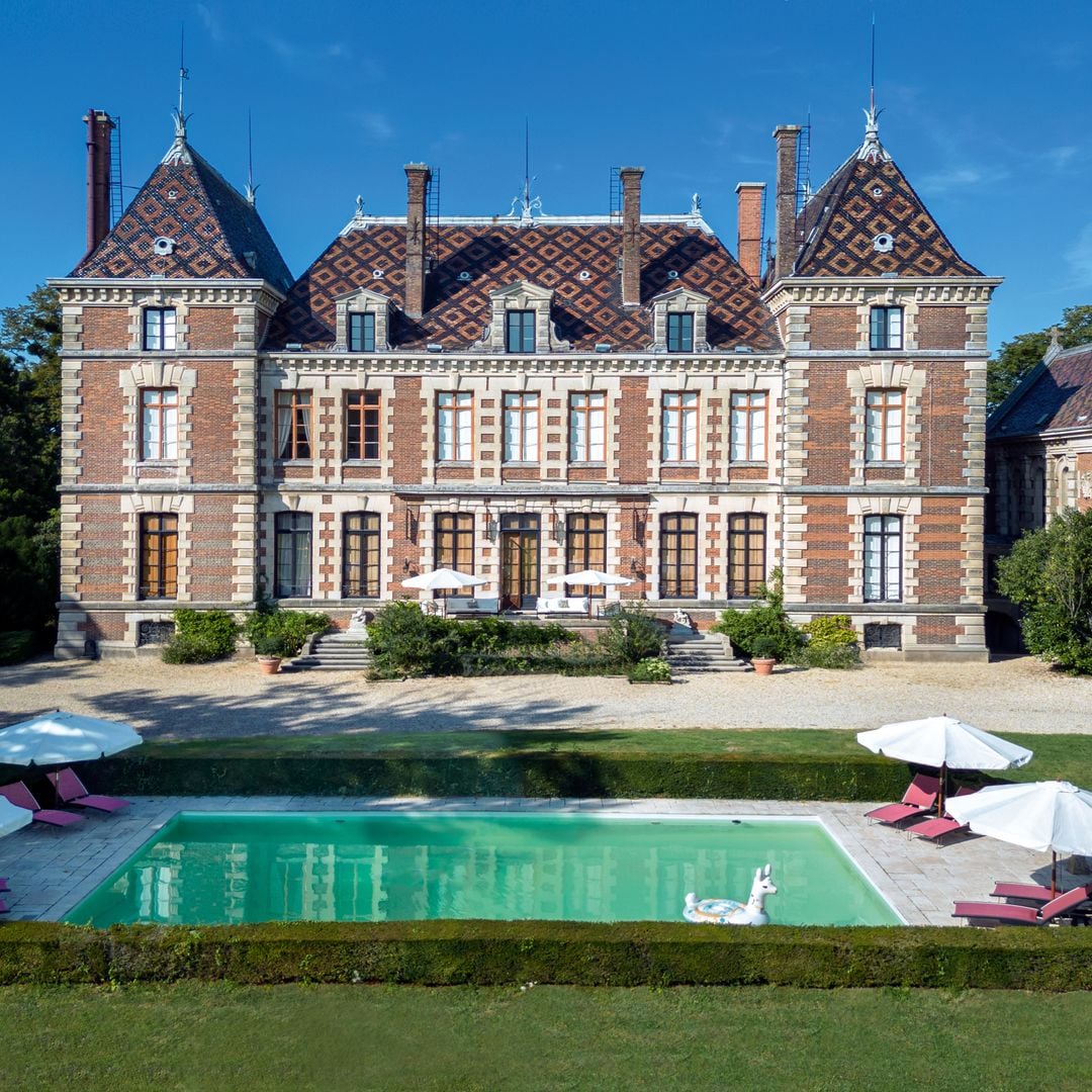 La fachada del "château", que tiene una extensión de 1.600 metros cuadrados (sin contar los sótanos). 