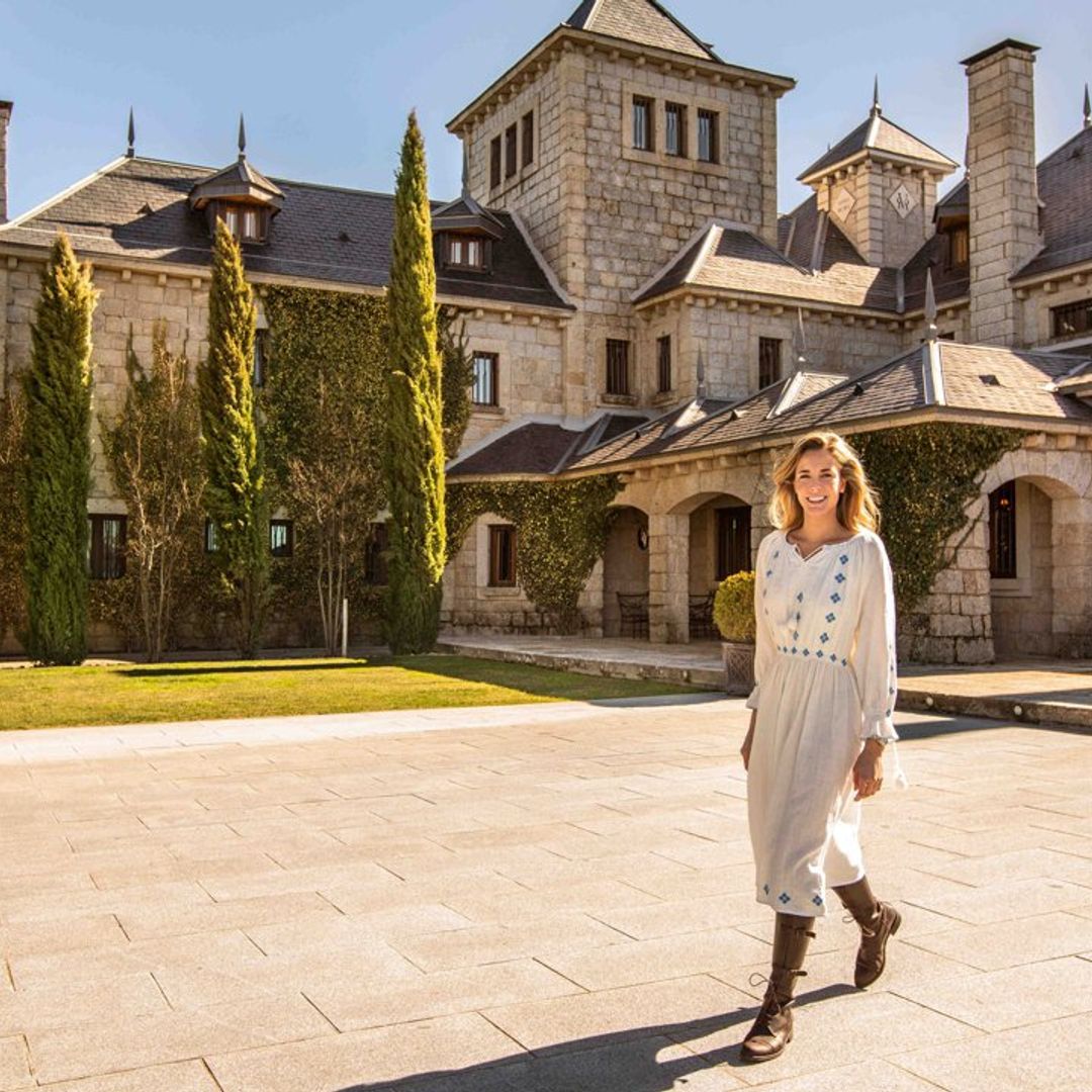 La chef y empresaria Lucía Ruiz Lafita nos abre las puertas de ‘Las Latas’, su impresionante casa familiar en El Escorial