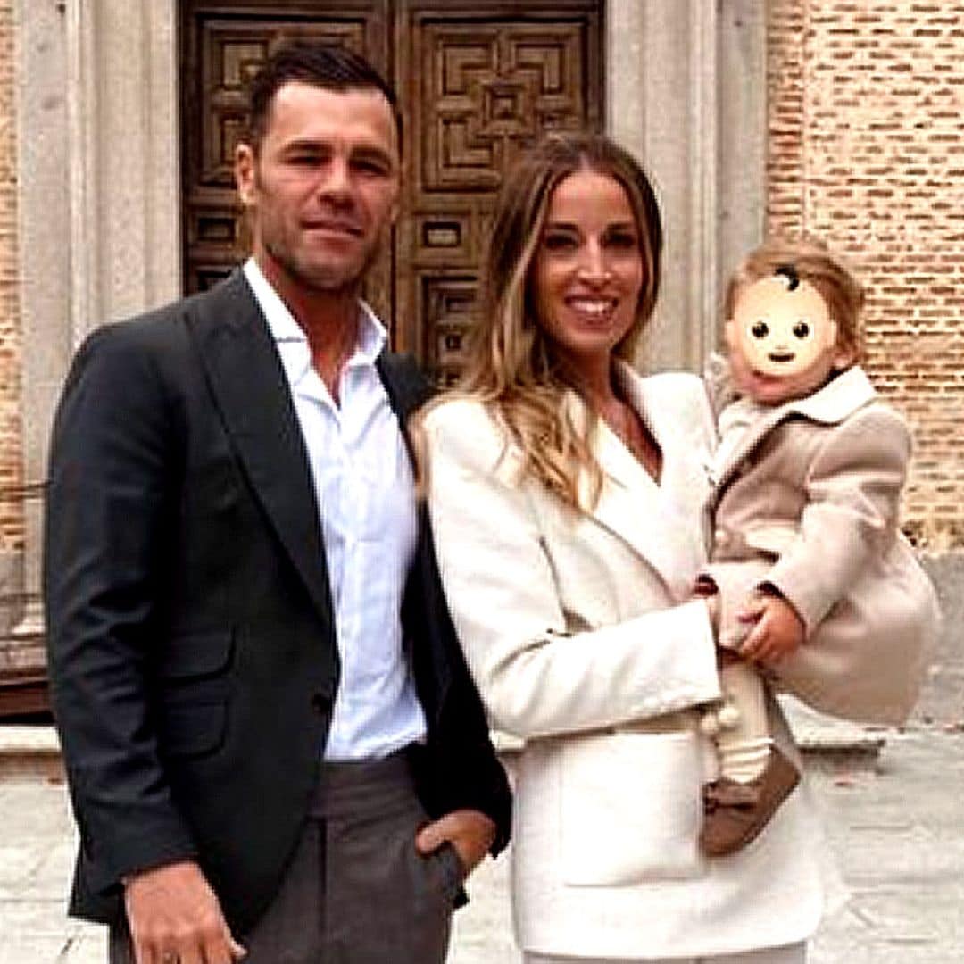 Fonsi Nieto y Marta Castro bautizan a su hijo Hugo