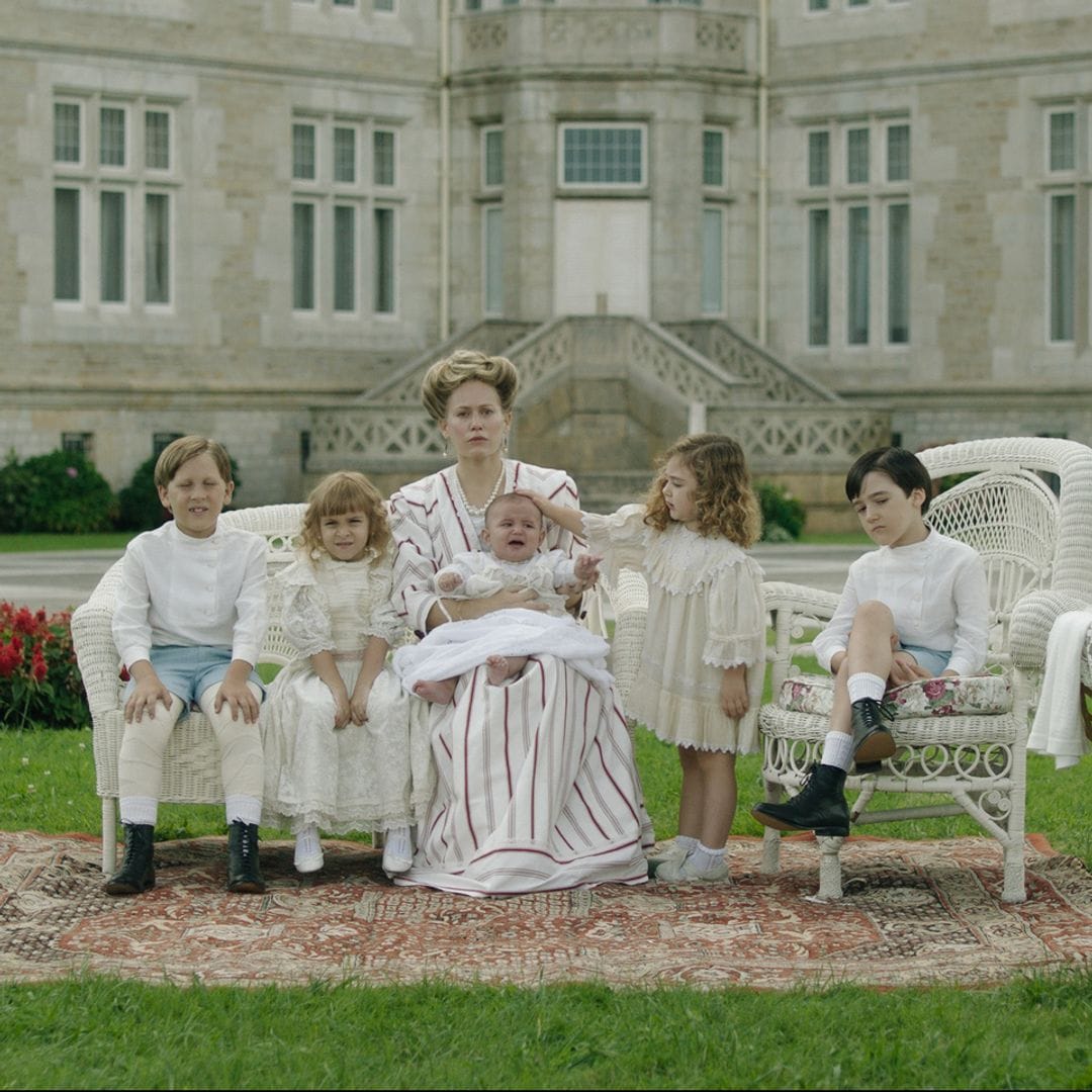 Estos son los palacios donde se ha rodado la nueva serie histórica sobre la reina Victoria Eugenia, bisabuela de Felipe VI