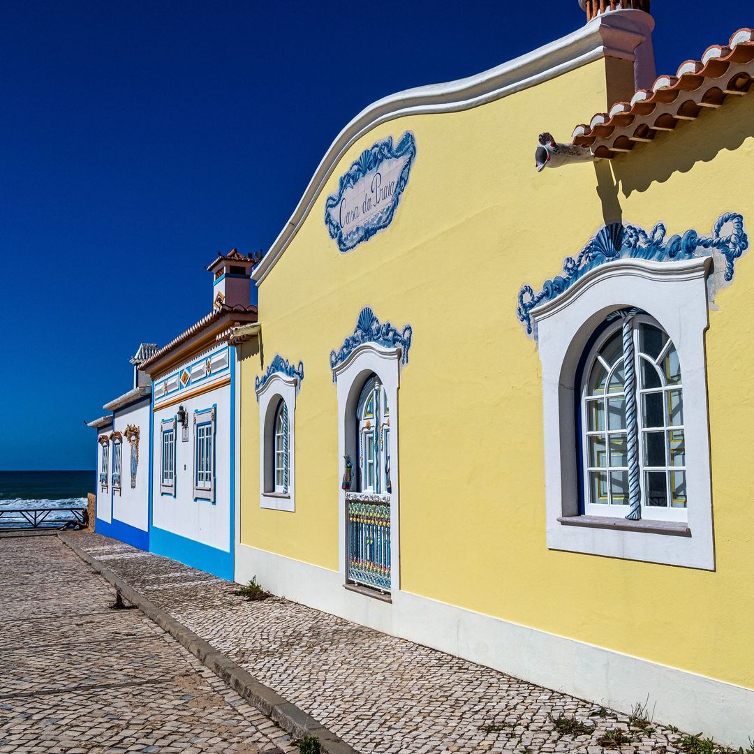 Casas tradicionales de Ericeira, Portugal