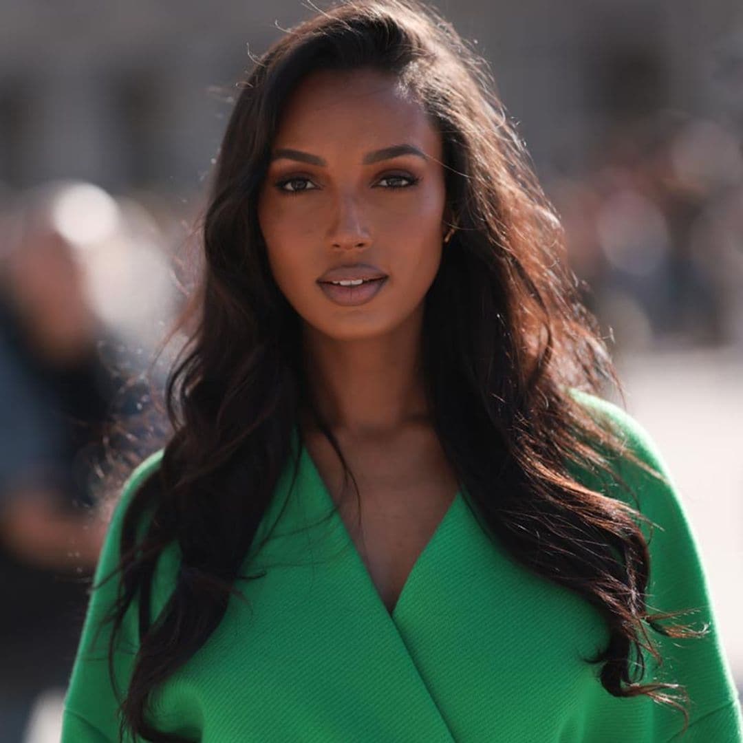 ¡Sigue el 'baby boom'! Jasmine Tookes anuncia emocionada su primer embarazo