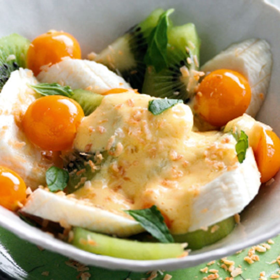 Postre de kiwi, plátano y almendras