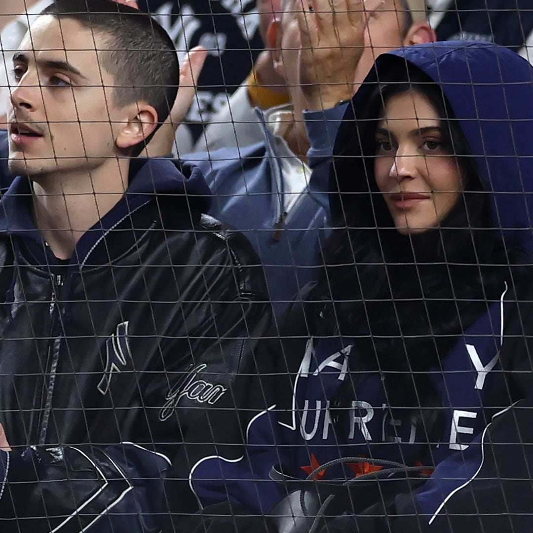 Timothée Chamalet y Kylie Jenner, irreconocibles, intentan pasar desapercibidos sin éxito en su última cita en Nueva York
