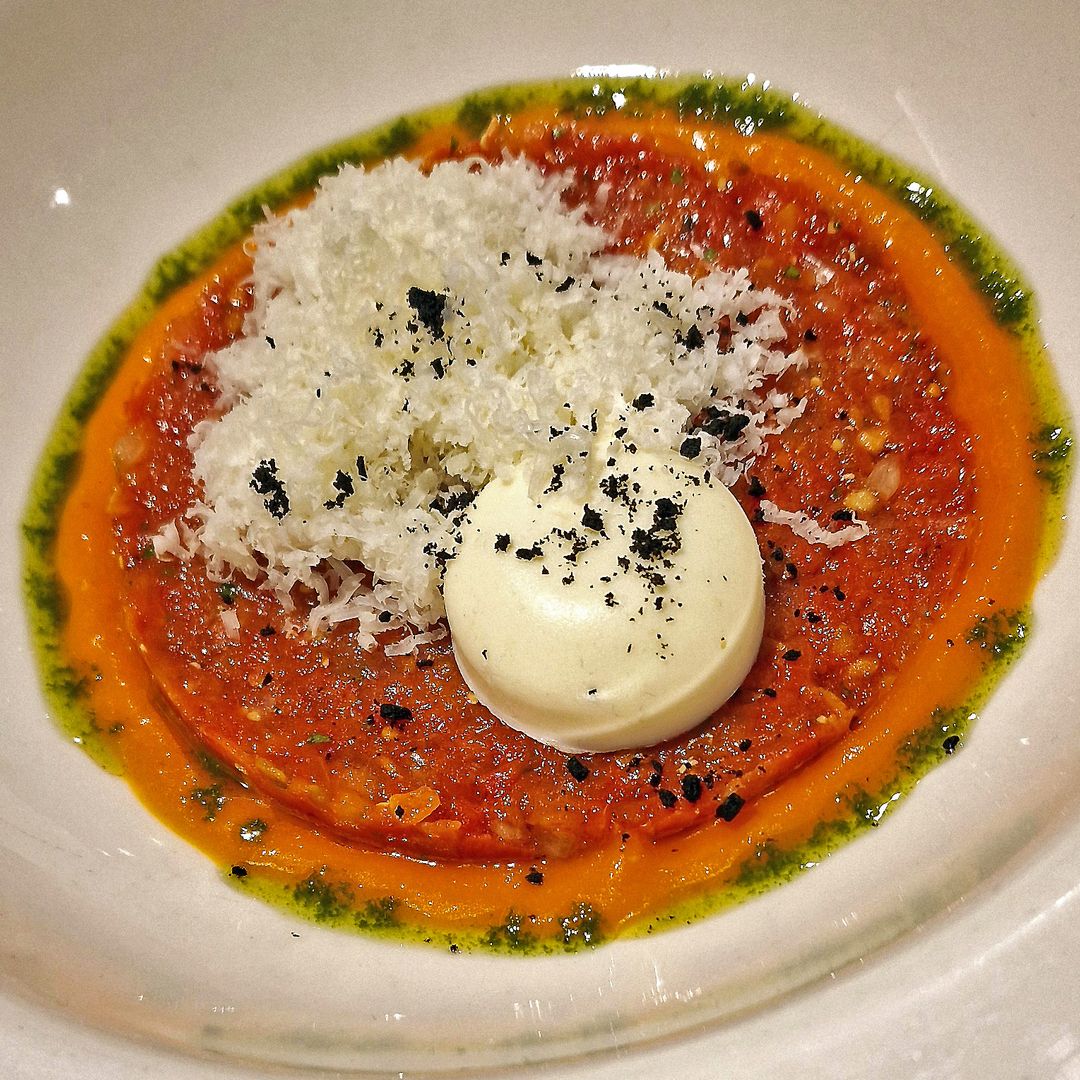 Tartar de tomate rosa del restaurante El Cacao de Monzón