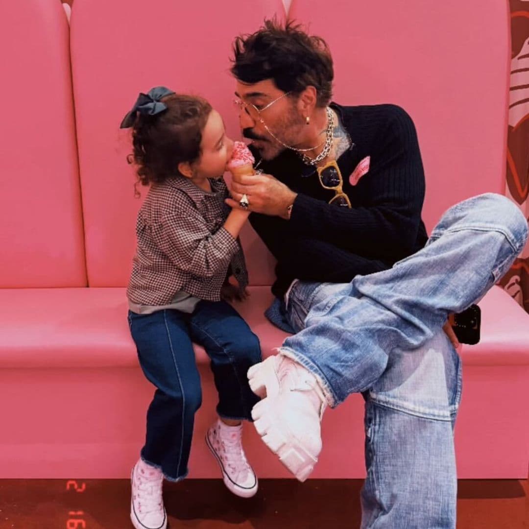 Alejandro Fernández disfruta de un día inolvidable junto a su nieta Cayetana