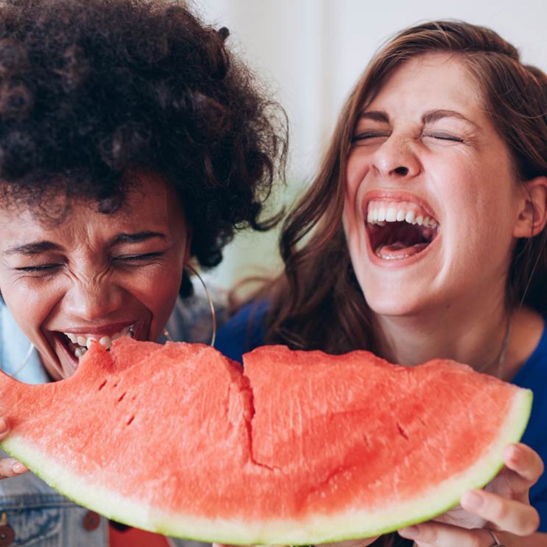 7 vitaminas y minerales que tu cuerpo necesita para protegerte del sol