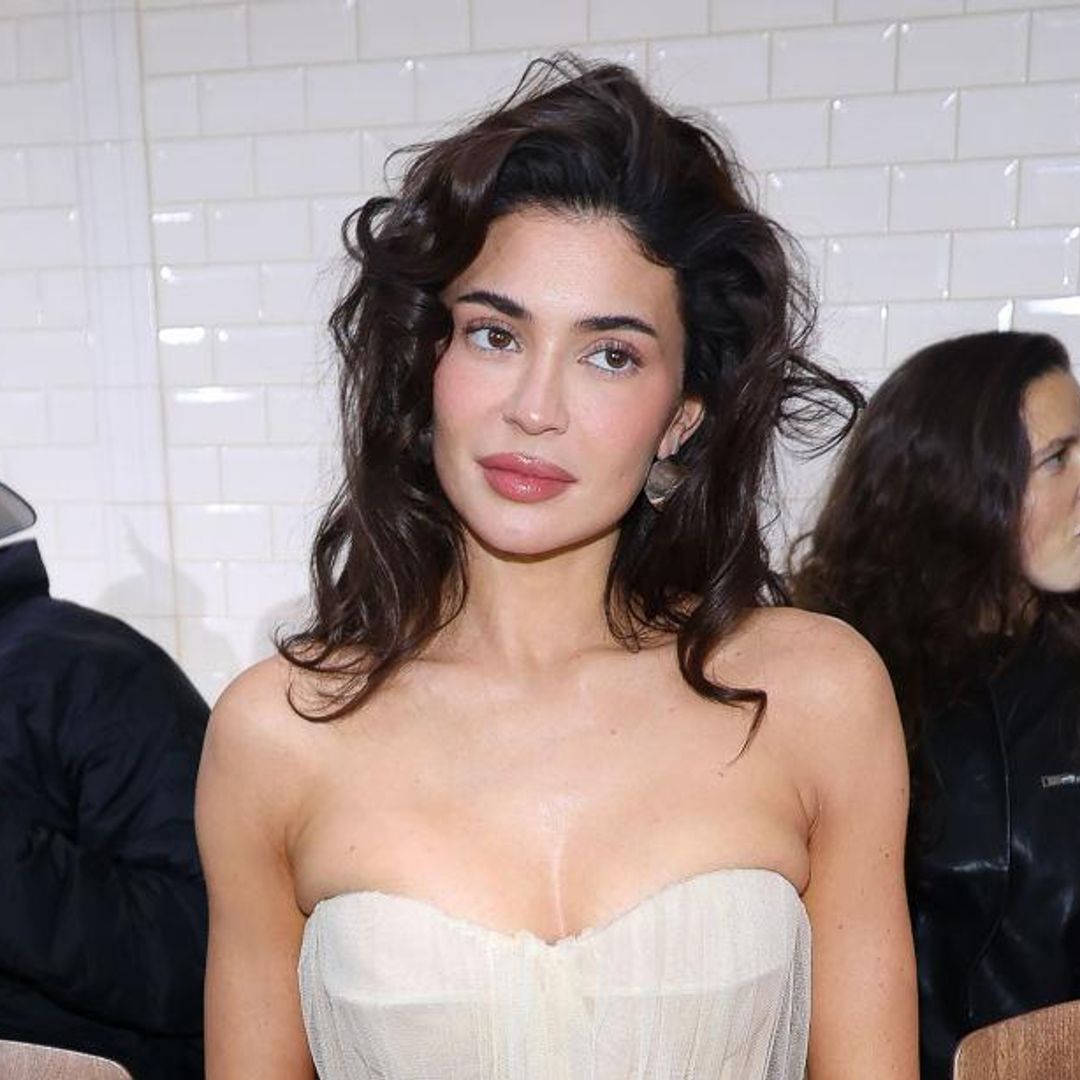 Kylie Jenner y su vestido transparente durante el desfile de Jean Paul Gaultier