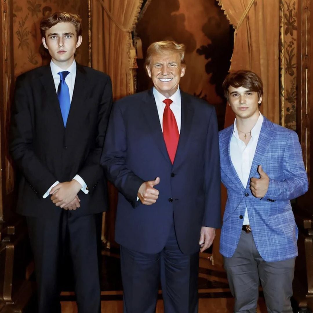 Donald Trump con su hijo Barron y el amigo de este, Bo Loudon