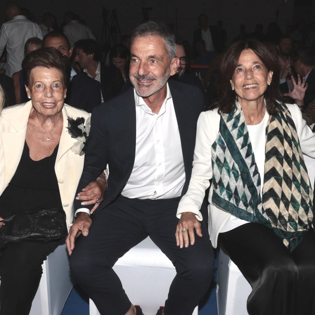 Arantxa Sánchez Vicario reaparece con sus hermanos y su madre tras el juicio con su marido