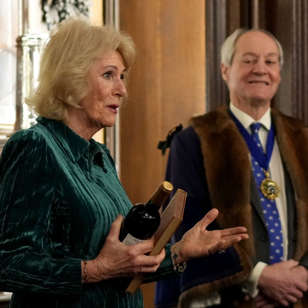 La reina Camilla acude a The Vintners' Company, en Londres, el 18 de febrero de 2026