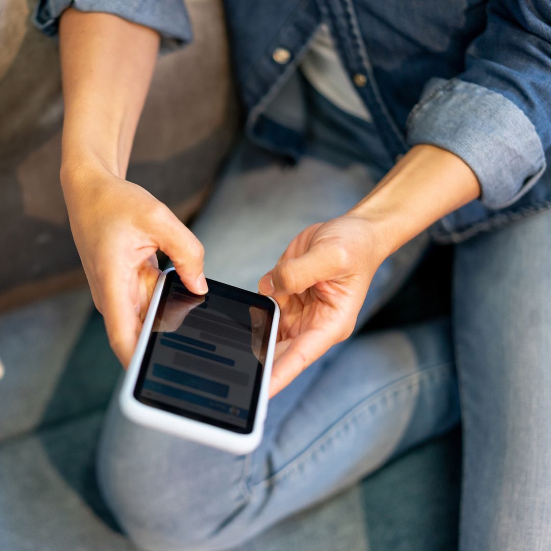 Cómo activar el "modo espía" de WhatsApp y utilizar la app con más discreción