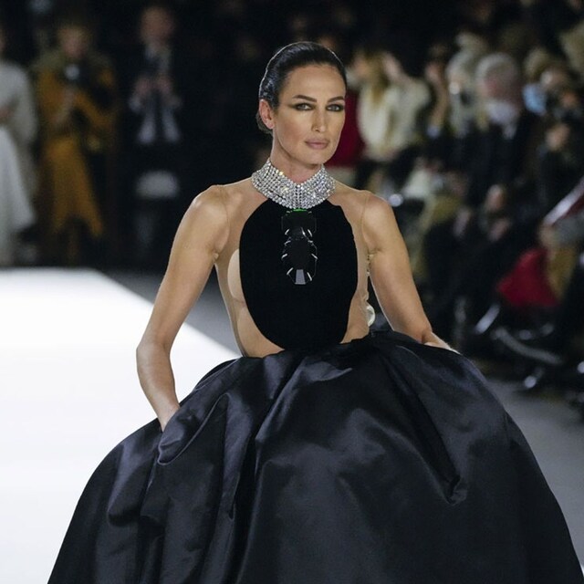 nieves alvarez desfile