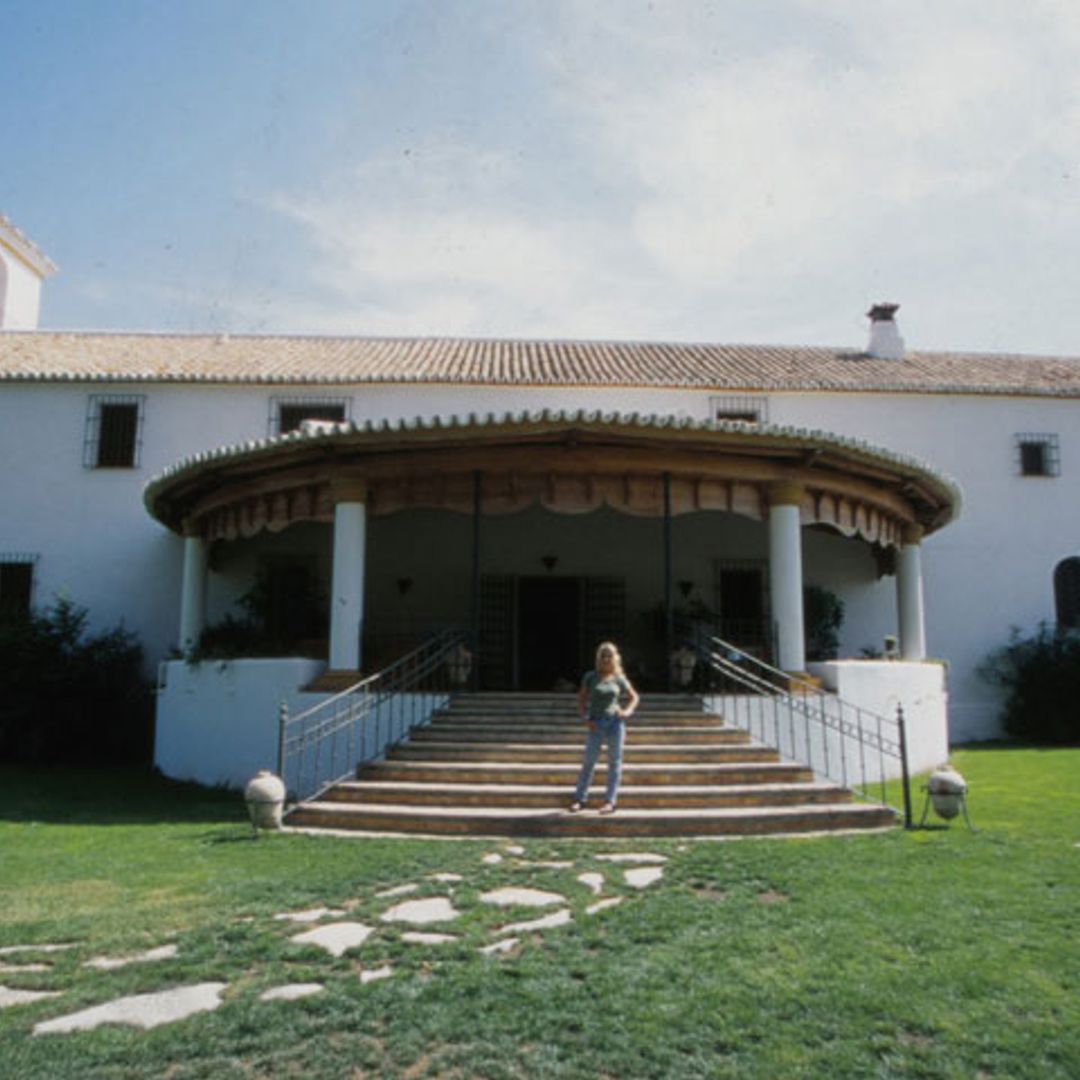HOLA.COM entró en exclusiva en La Pizana, escenario de la puesta de largo de Cayetana Rivera