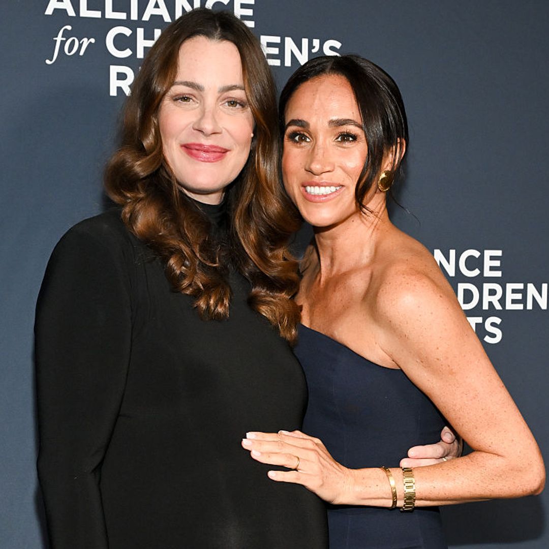 Meghan Markle reaparece para apoyar a Kelly McKee Zayfen, una gran amiga con una dura historia detrás