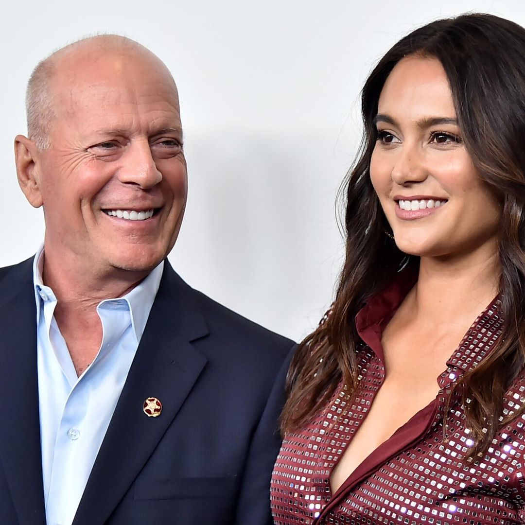 Al borde de las lágrimas, esposa de Bruce Willis asegura: ‘Es difícil saber si está consciente’