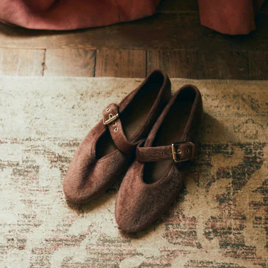 Merceditas pelo marrón
