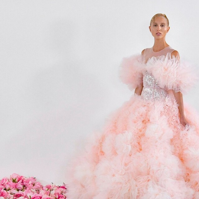 giambattista valli runway fall winter 2023 2024 paris haute couture fashion week