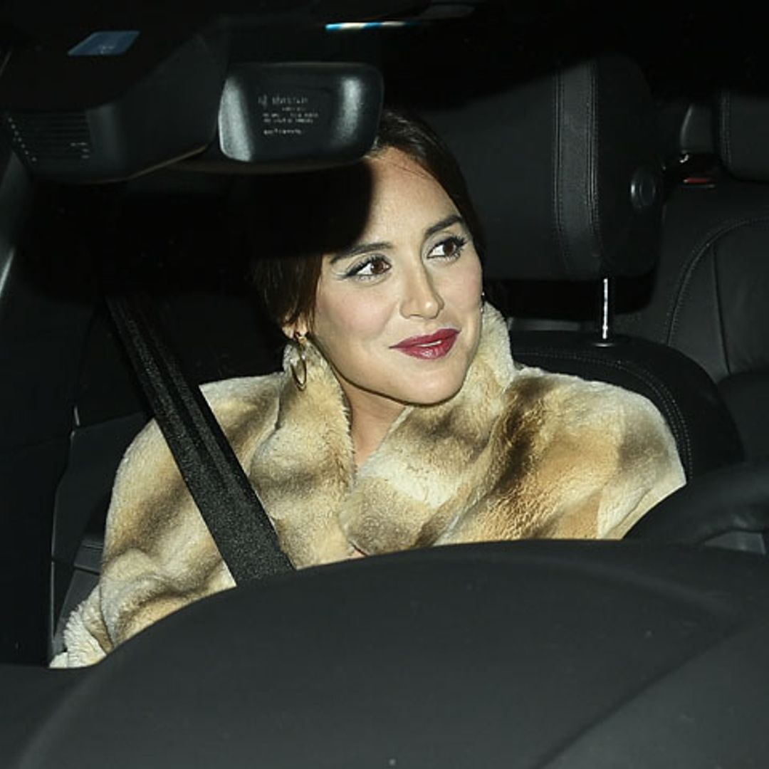 Al detalle, el look sevillano de Tamara Falcó en la boda de Alejandra de Rojas