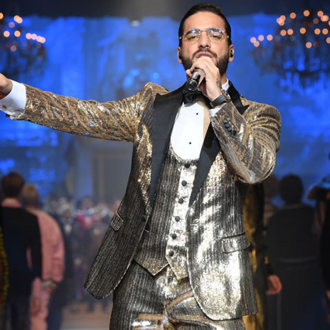 Maluma hace historia en Nueva York vestido de su firma talismán: Dolce & Gabbana
