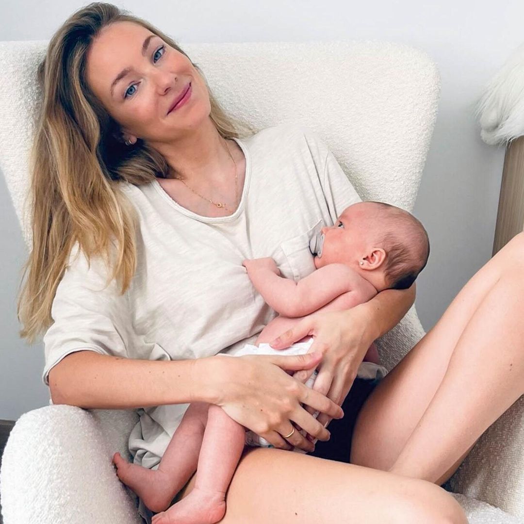 La ‘influencer’ Victoria Larrodé comparte los retos a los que se enfrenta como madre primeriza