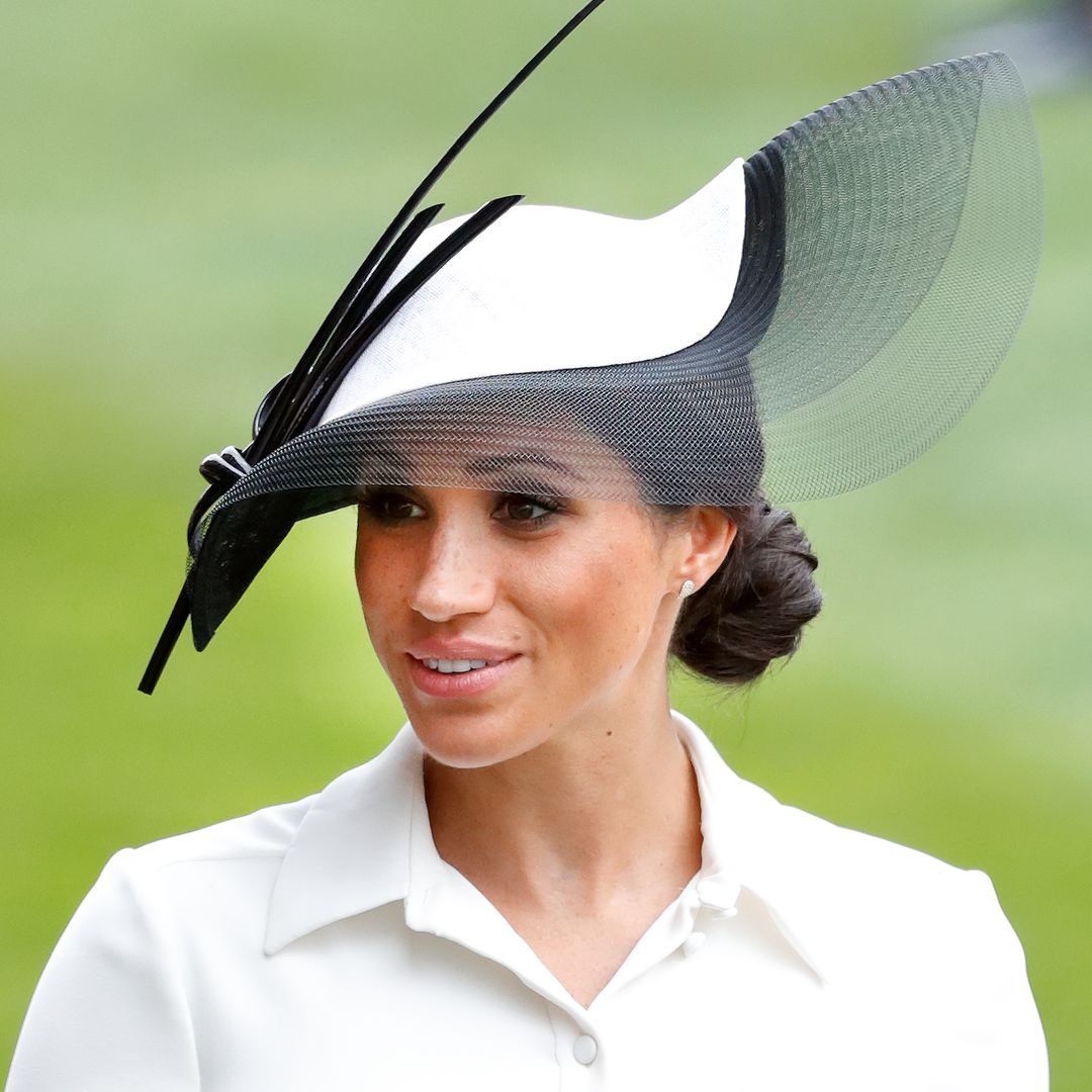17 looks que hicieron historia en Ascot, el evento hípico más prestigioso donde se ven los tocados más llamativos: de Meghan Markle a Kate Middleton