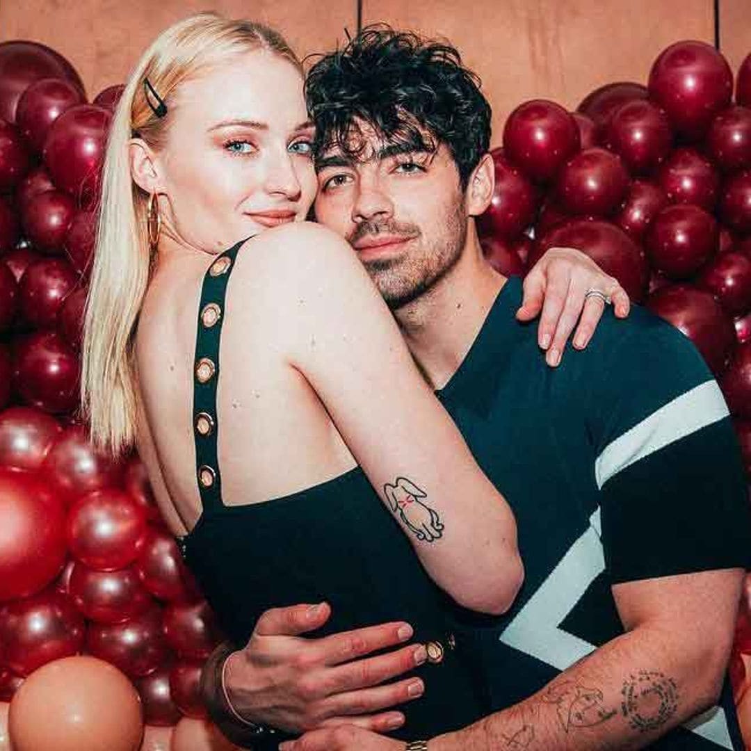 ¿Quién es más casero? ¿Y caprichoso? Joe Jonas y Sophie Turner responden
