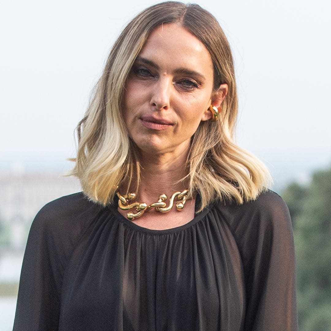 Candela Pelizza en el desfile de Max Mara en Caserta
