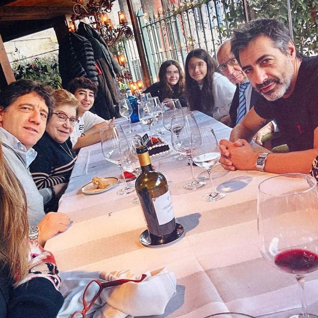 Así es la familia de Juan del Val: de la impecable labor de su madre en la reinserción de presos a su maravilloso padre de 86 años