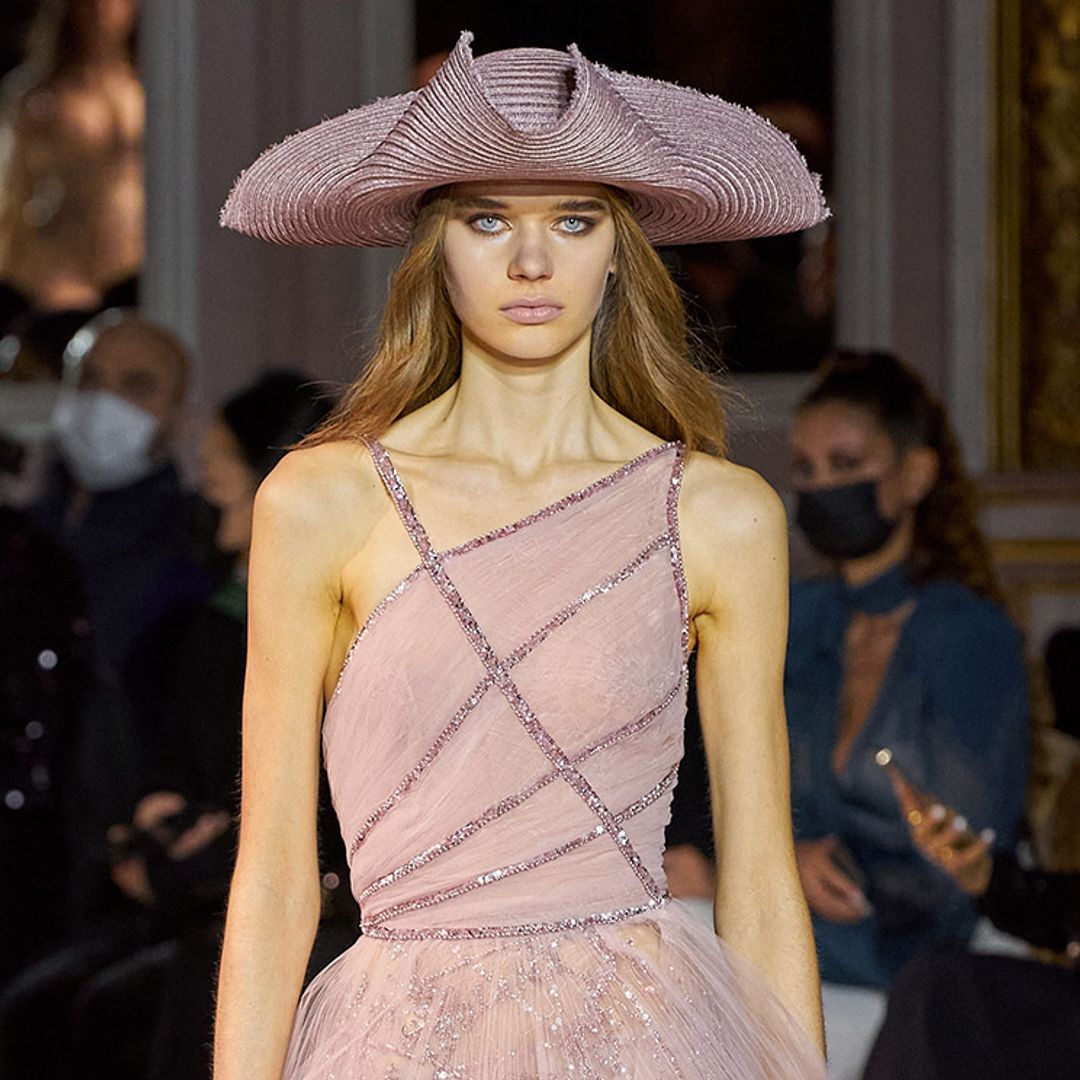 Zuhair Murad se inspira en el mar y los piratas en su última colección de Alta Costura